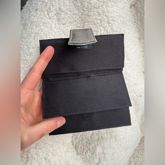 Lancome Silver Makeup / Cosmetics Bag / Mirrored Insert - Picture 10 of 12